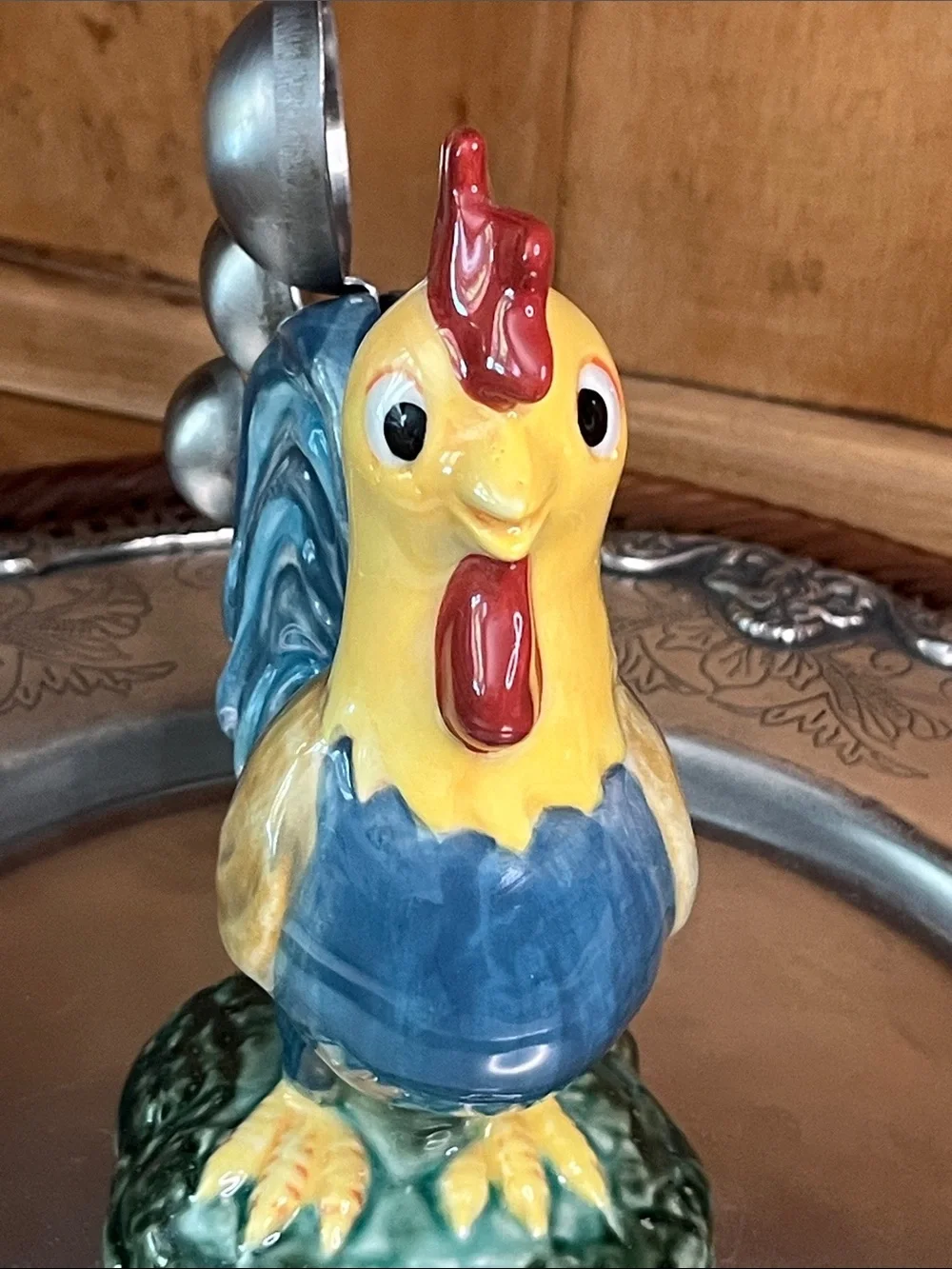 VTG- Cheerfully Colorful Ceramic Rooster Stainless Steel Measuring Spoons Holder